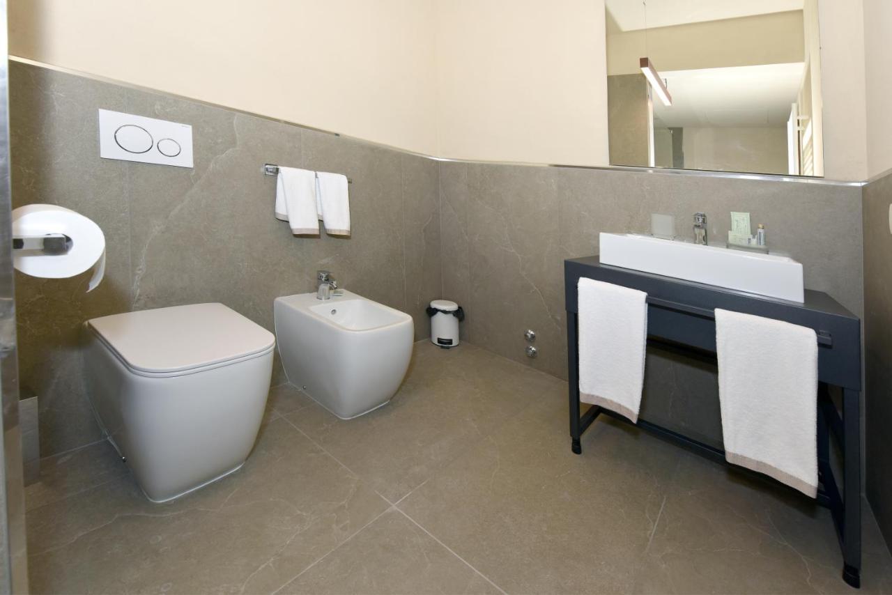 Bed and Breakfast Cascina La Badia Montegrosso dʼAsti Exterior foto
